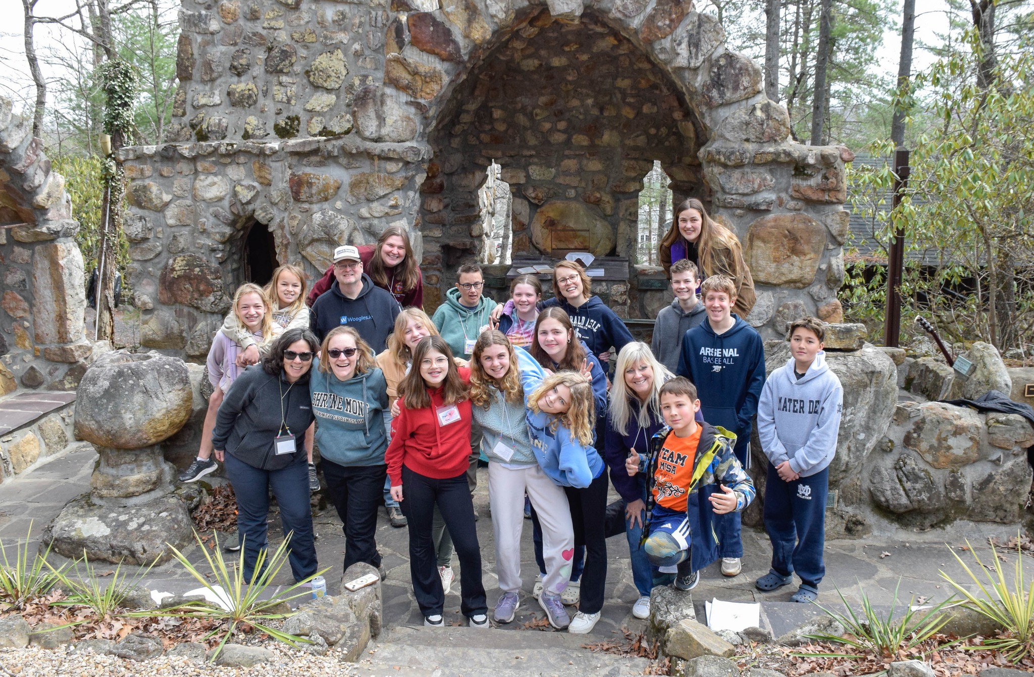 2025 youth shrine mont retreat photo