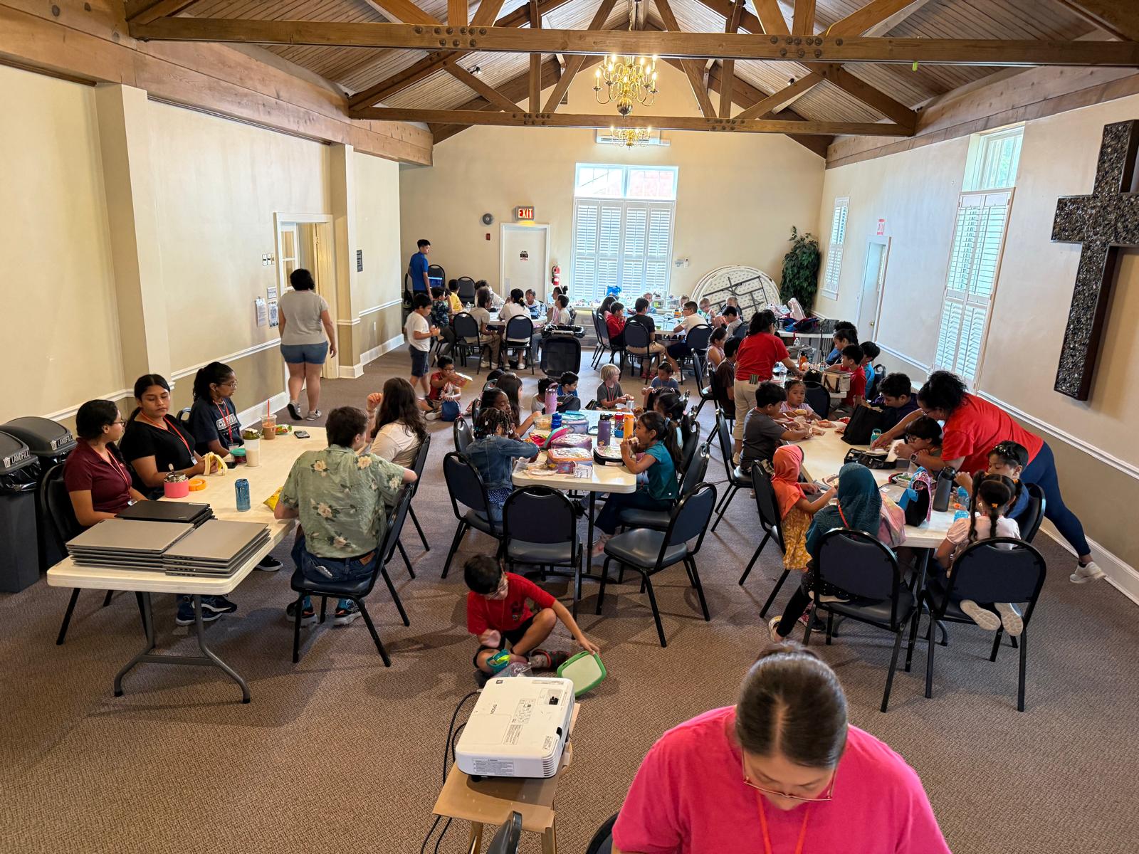 Educando con Amor in session