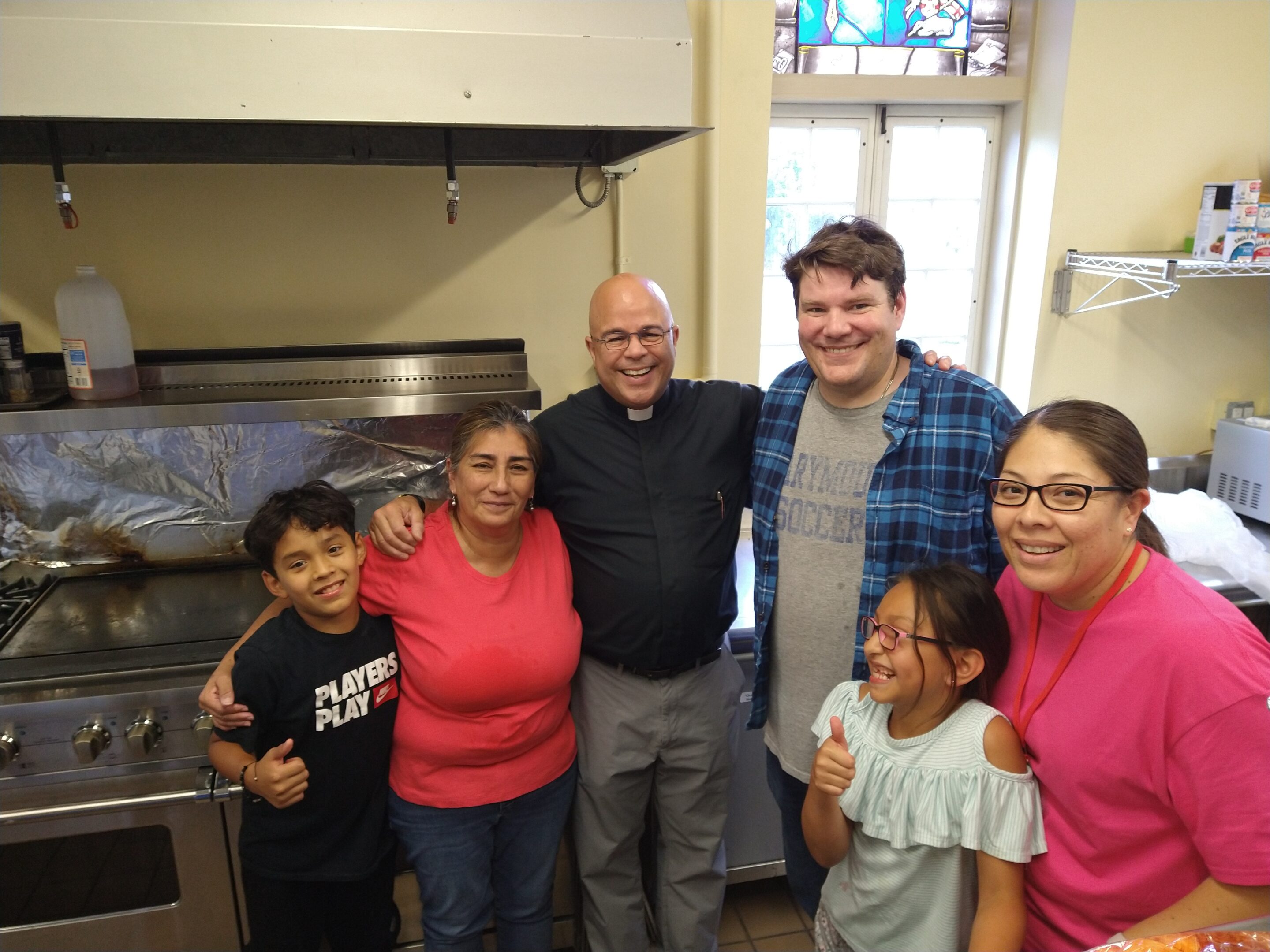 Velez before Educando con Amor cooking class